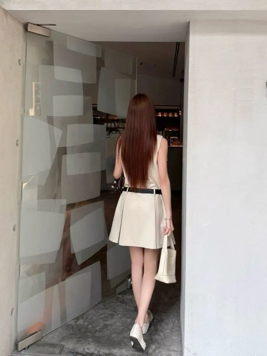 thumbnail-7